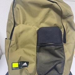 値下げ※ adidas リュック　カーキ