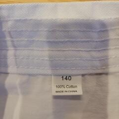 子供の空手の練習道着の画像