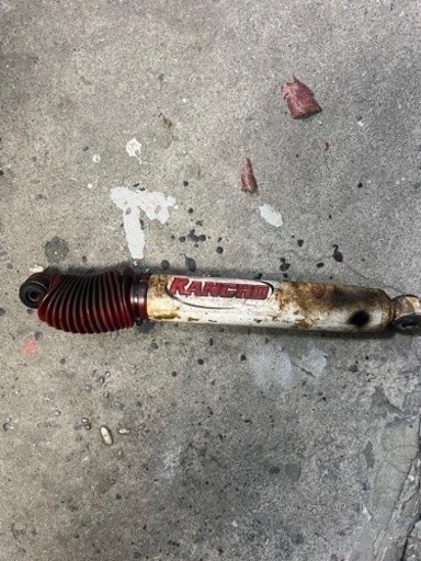 ランクル　ステアリングダンパー