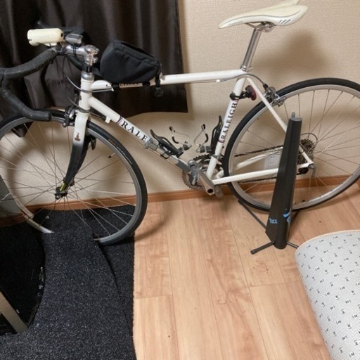 RALEIGHロードバイク　SHIMANO105クロモリカーボンフォーク