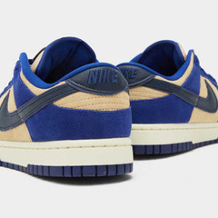 Nike dunk low wmns blue suedeの画像