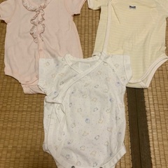 【取引決定】★ブランドあり★女の子ベビー肌着7枚の画像