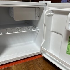 冷蔵庫 45L 小型 IRSD-5A ホワイト右開きの画像