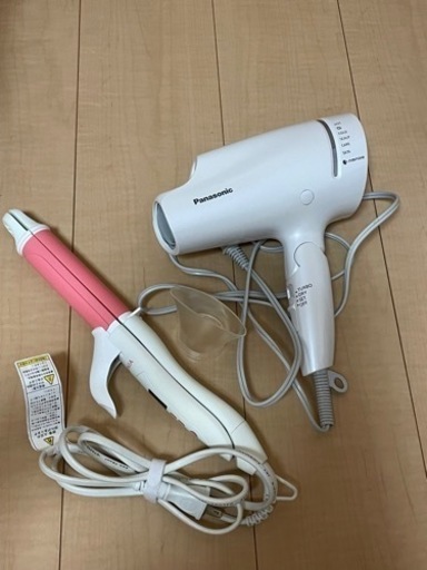 パナソニックヘアドライヤー  白 EH-NA9A-W
