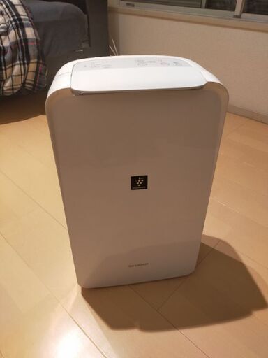 美品　除湿機　衣類乾燥　SHARP　プラズマクラスター