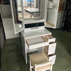 ニトリ　三面鏡ドレッサーの画像