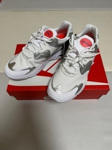 NIKE エアマックス　X2 25cm 新品未使用