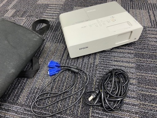 EPSON EMP-822 旧型プロジェクター