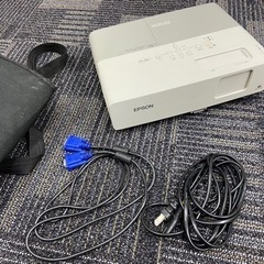 EPSON EMP-822 旧型プロジェクター