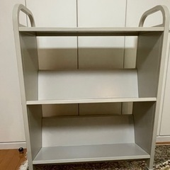 スチール本棚