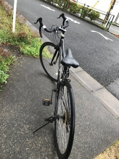 ロードバイク　黒