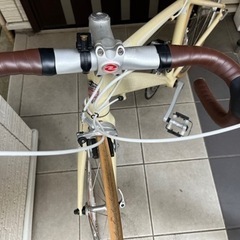 ロードバイク　ニューバランス?