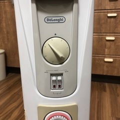 デロンギ　オイルヒーター