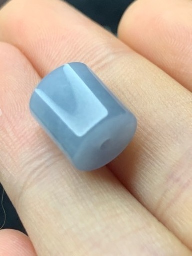 本翡翠玉　ミャンマー産　氷種ヒスイ　藍紫　希少　大玉　みずみずしい　濃いラベンダー　コレクション品