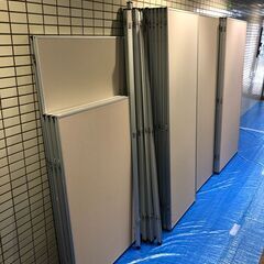 オフィス用パーテーションの画像