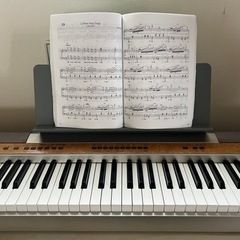 電子ピアノ　CASIO Privia PX-110