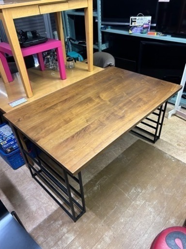 飛弾家具　シラカワ　ダイニングテーブル　万代店