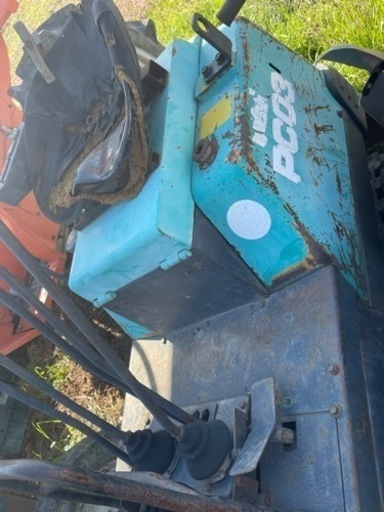 中古　コマツ　ユンボ