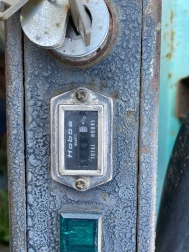 中古　コマツ　ユンボ