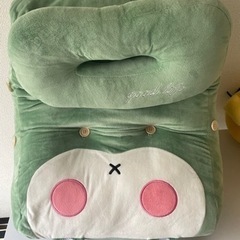 クッシュンとぬいぐるみの画像