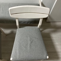 椅子　三脚の画像