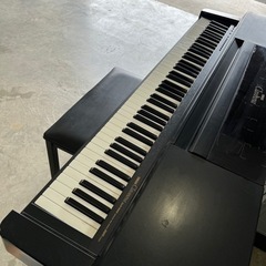 ヤマハ　　ピアノ　