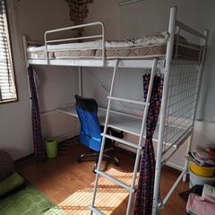 デスク付きロフトベッド 差し上げます。