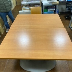 【机＆椅子】1ヶ月以内に取りに来て頂ける方