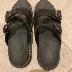 【取引決定しました🙇‍♀️】　ドクターマーチン　サンダルの画像