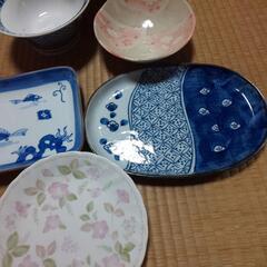 丼   皿    小鉢の画像