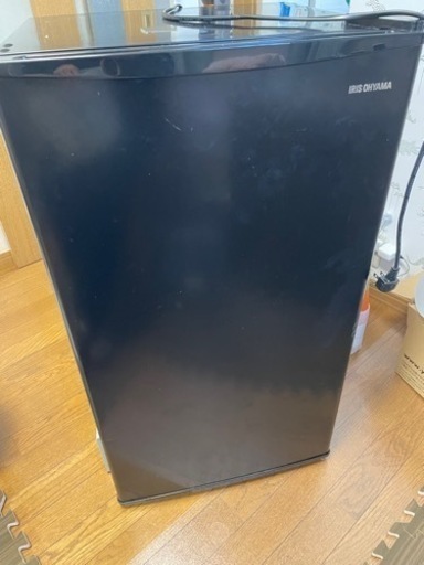 アイリスオーヤマ　冷蔵庫