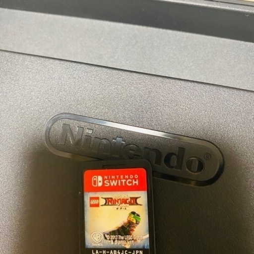 Nintendo Switch 本体+付属品+追加コントローラー1台+LEGO Ninjagoソフト