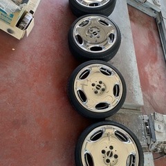 エステイタスホイール　16インチ6.5j 