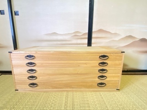 【国産品・完成品】とのこ仕上げ♪ちょっと贅沢な衣裳チェスト５段