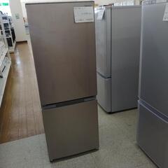 SHARP 冷蔵庫 21年製 179L TJ712