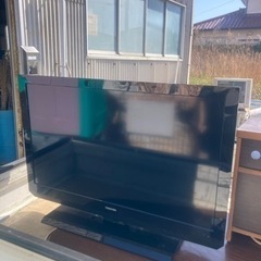 2011  東芝 REGZA 40型 本日中まで