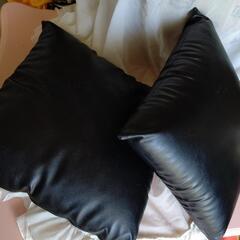 クッション2つセットの画像