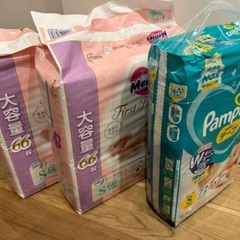 オムツ　Sサイズ