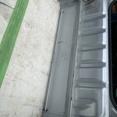 値下げしました。　ダイハツハイゼットジャンボの空間に道具入れボッ...
