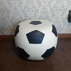 サッカーボールの椅子
