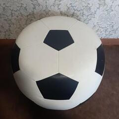 サッカーボールの椅子の画像