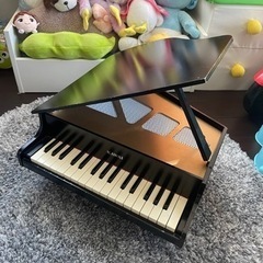 KAWAI ミニグランドピアノ