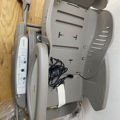ハイローチェア　ユラリズムオート