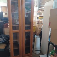 リビングボード　※引き取り条件あり