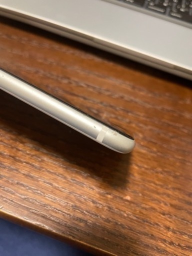 iPhone SE2 256MB ホワイト