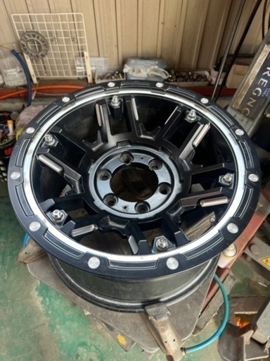 9.0Ｊ　17インチ　6穴ホイール