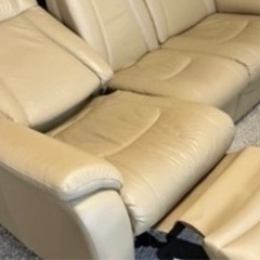 本革　電動リクライニングソファ　美品の画像