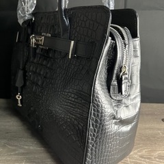 クロコダイル革！未使用品の画像