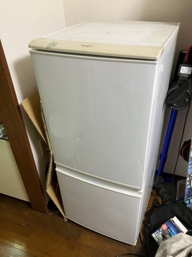 シャープ 冷蔵庫 137L 2013年製