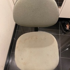 オフィスチェアの画像